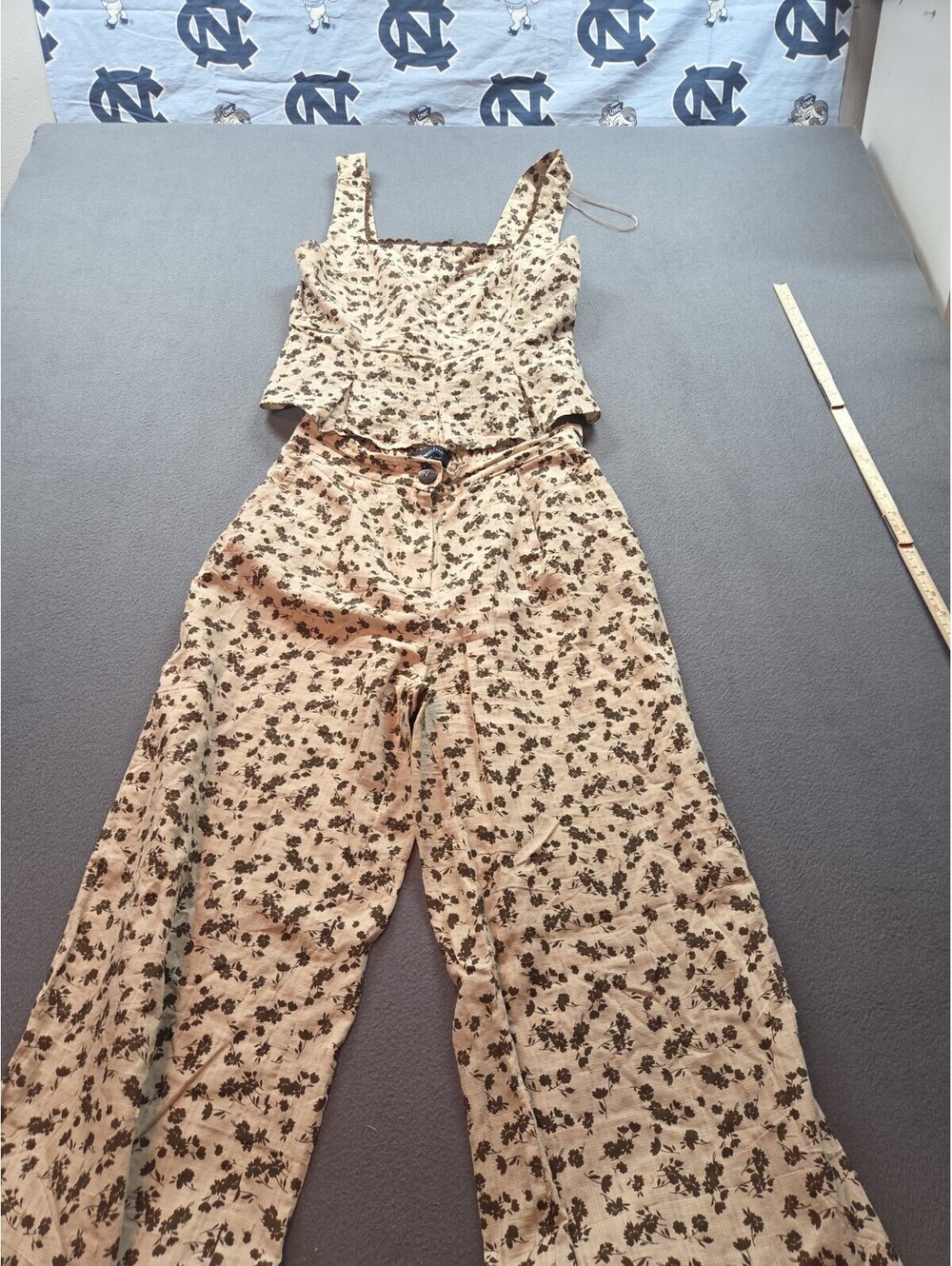 women's floral wide-leg pants & cropped tank set by Alice Blue size S